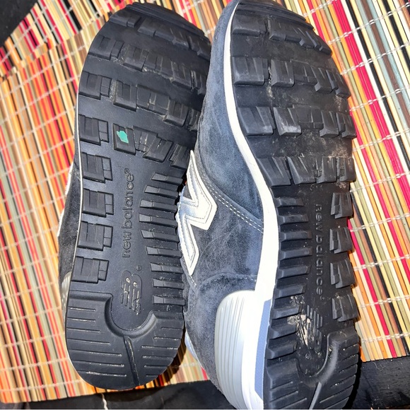 New Balance - Picture 4 of 5